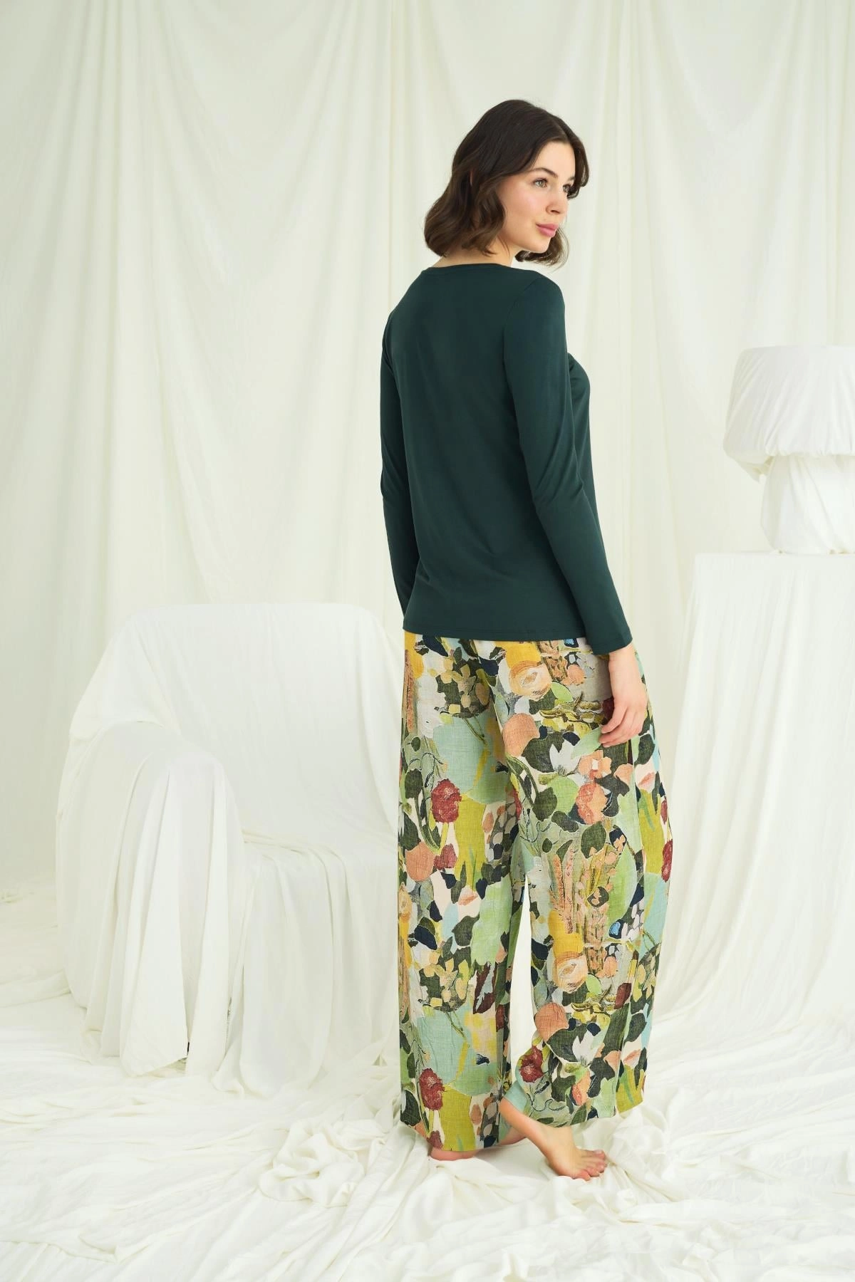 Çiçek ve Yaprak Desenli Pijama Takımı - KLBN29166