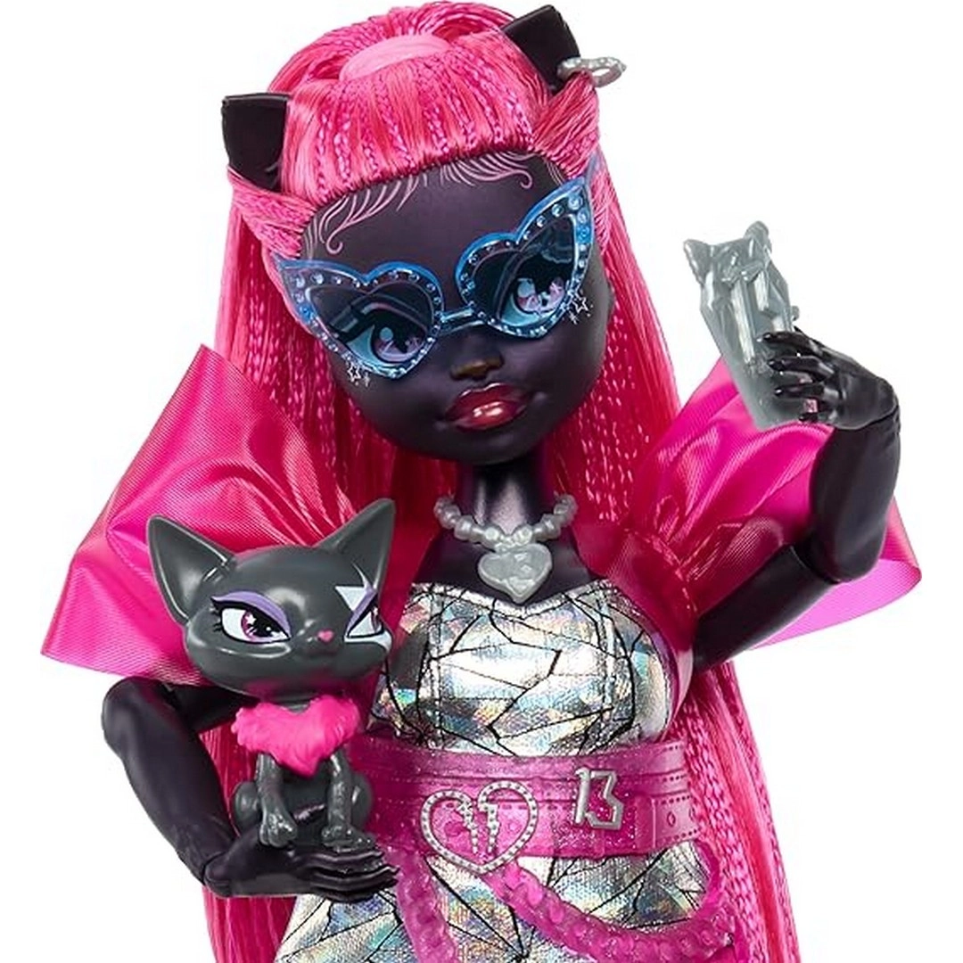 Monster High Acayip Havalı Arkadaşlar Catty Noir