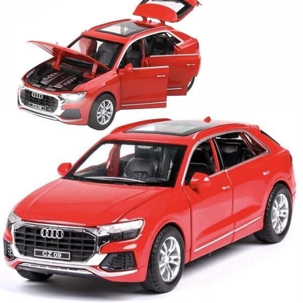 CZ114B AUDİ Q8 1:24 METAL MODEL ARABA