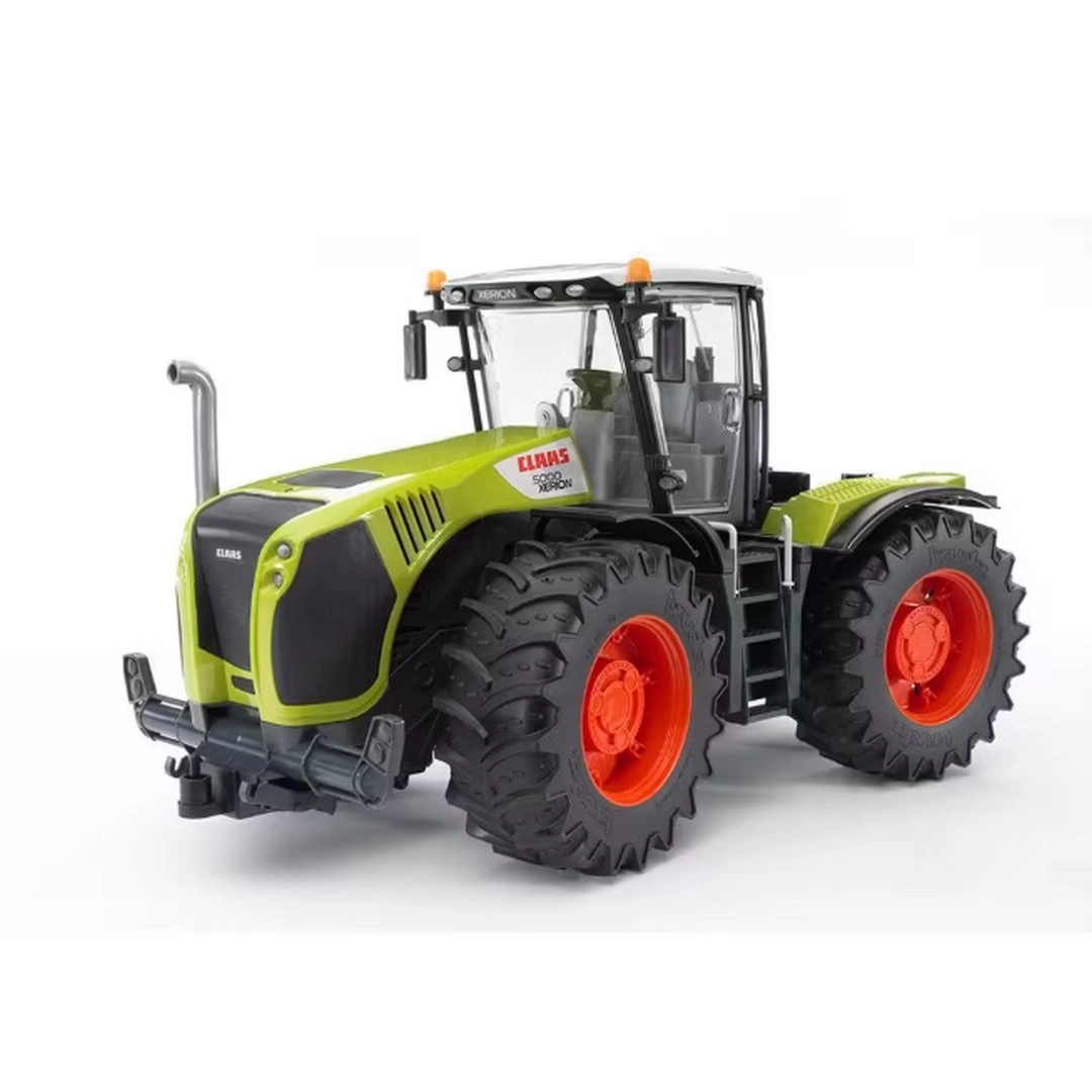 Bruder Class Xerion 5000 Traktör