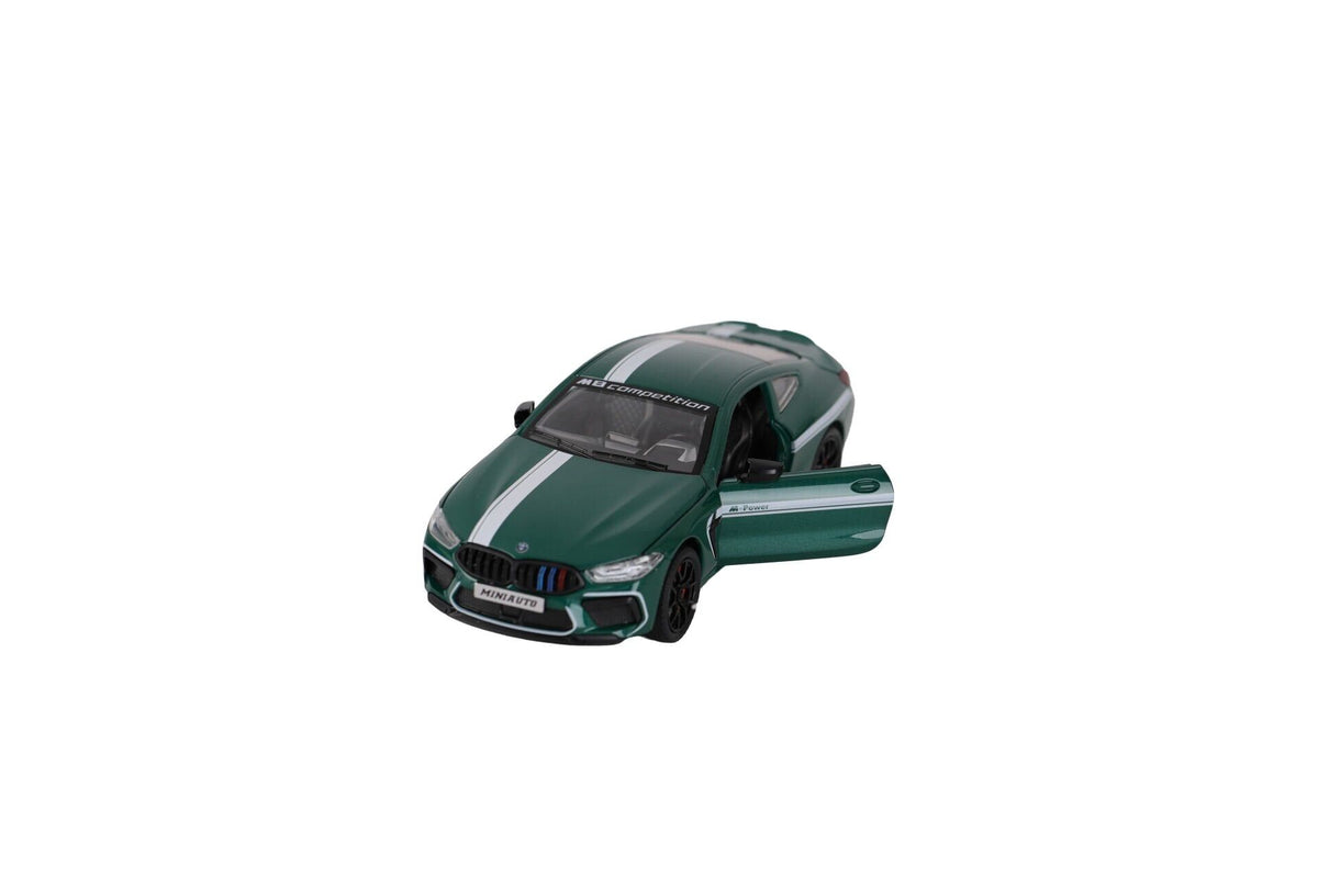 KZL-DC24222 BMW M8 1:24 ISIKLI SESLI 32 - 1 Adet Stokta Olan Gönderilir