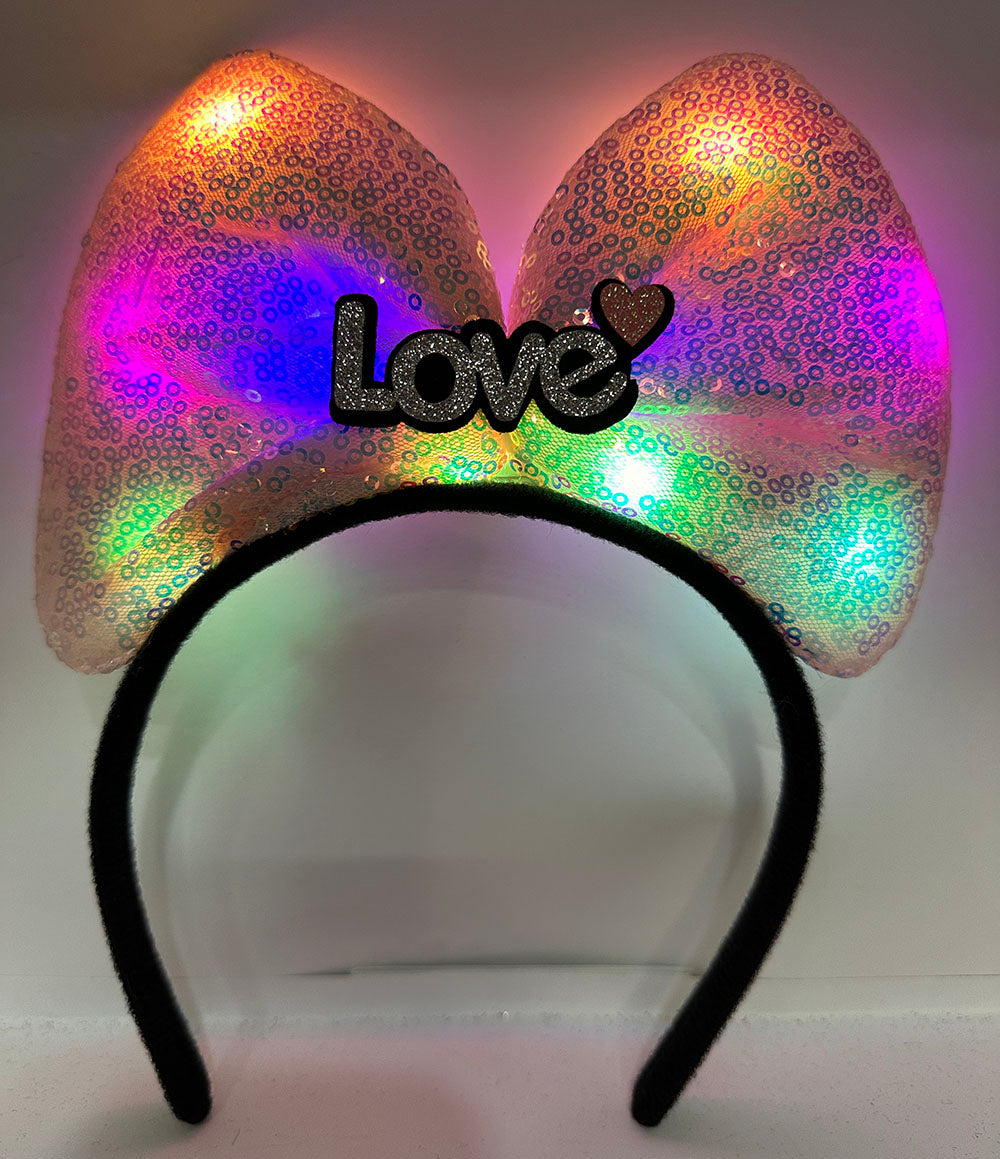 Led Işıklı 3 Farklı Fonksiyonda Yanan Gümüş Love Yazılı Toz Pembe Fiyonk Taç 20X17 cm (4887)