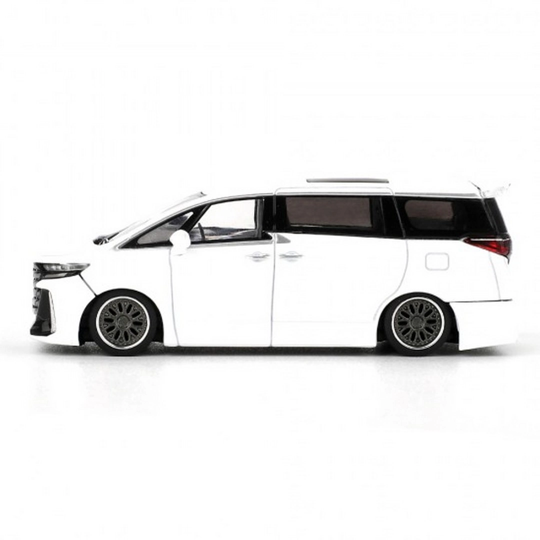 Mini GT 1/64 Toyota Vellfire 40 KUHL White
