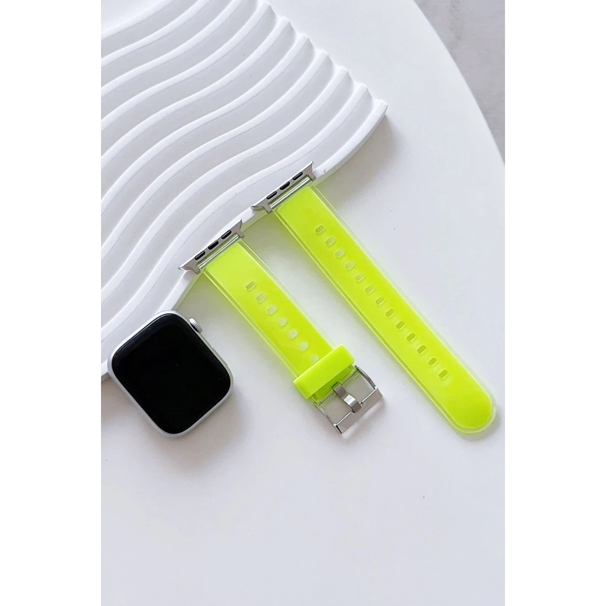 Movenchy Apple Watch 38mm Jelly Silikon Kordon - Yeşil