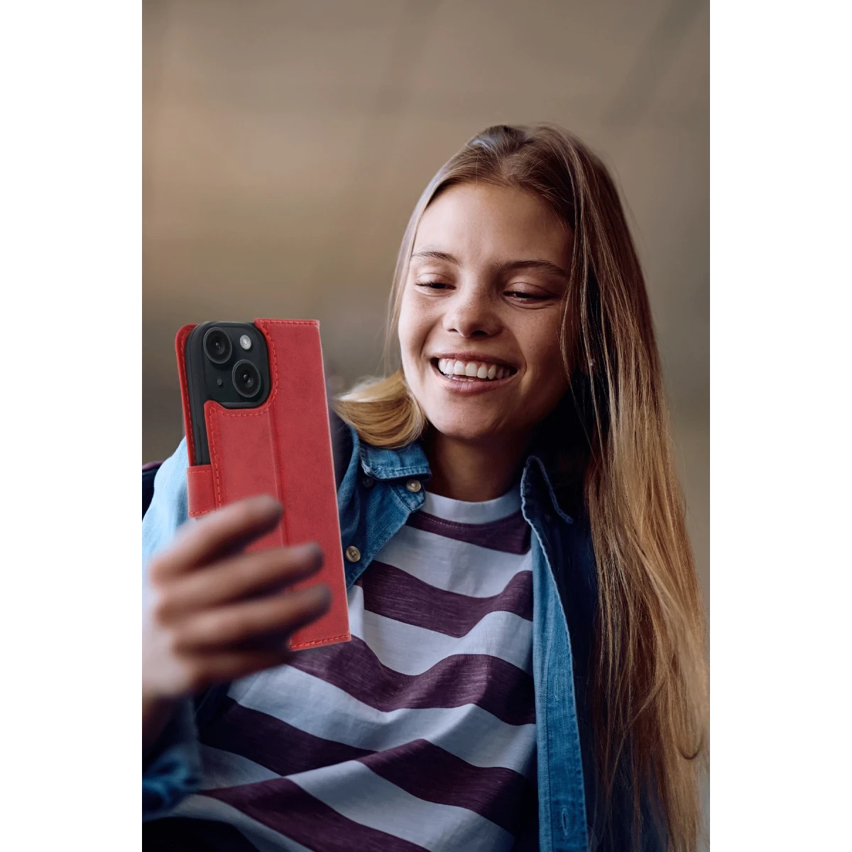 Apple iPhone 15 Trend S Plus Kapaklı Kılıf - Siyah